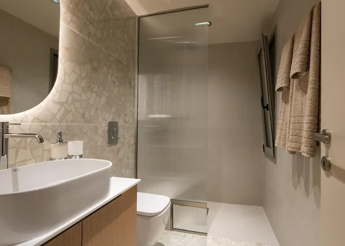 Nympheas Luxury ماستيخاري