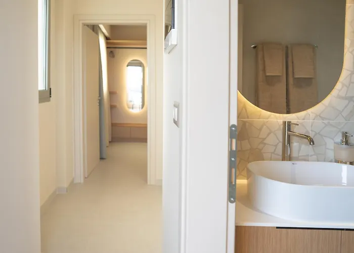 Nympheas Luxury Villa *